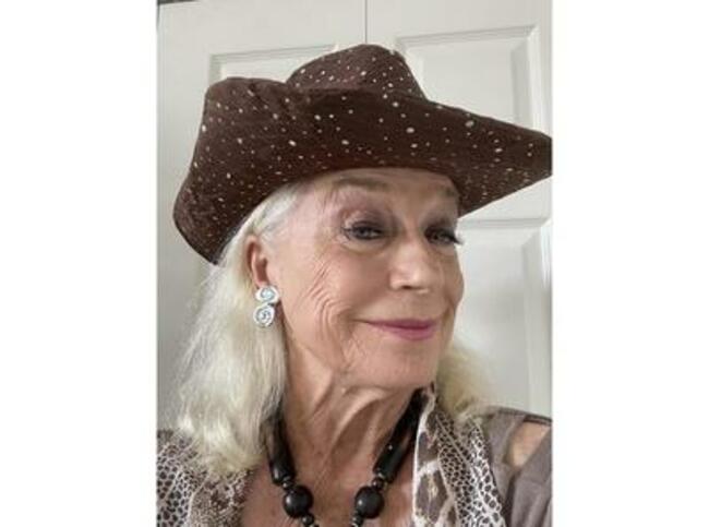 January Jones Sharing How To Rock Your Midlife with Ellen Albertson's Success St