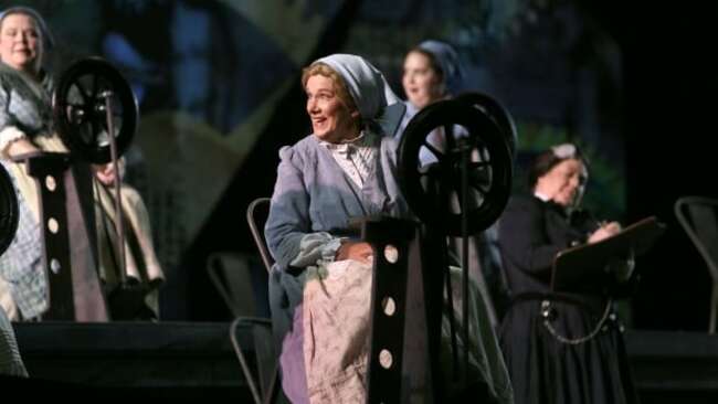 Vancouver Opera chorus singer hits last note on 50-year career