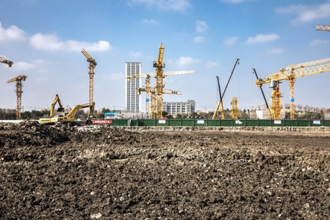 Opinion: How China Can Cushion the Blow From Falling Land Sales Revenue