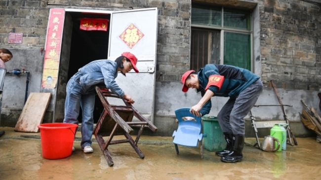 China braces for flooding in southern regions