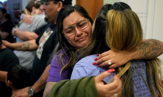 Stalled Gun Bill Advances in Texas After New Mass Shootings