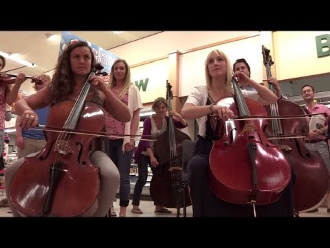 Classic FM's Zadok the Priest flash mob