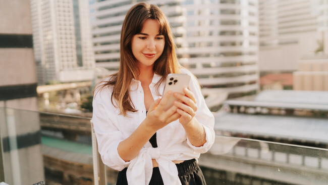 In A World Of Digital Dating, Do Long-Distance Relationships Have A Higher Success Rate?
