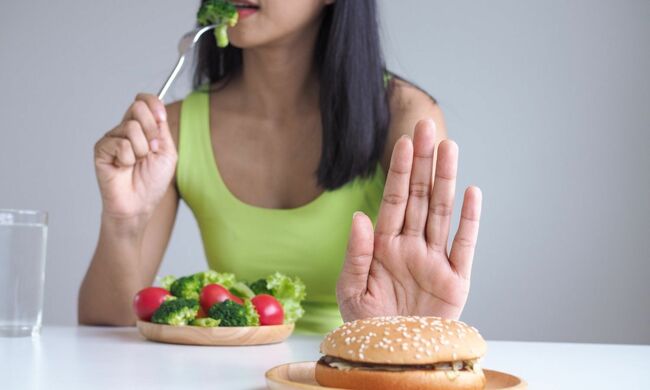 Food Addiction linked to Type 2 Diabetes among normal individuals and ones with mental disorders