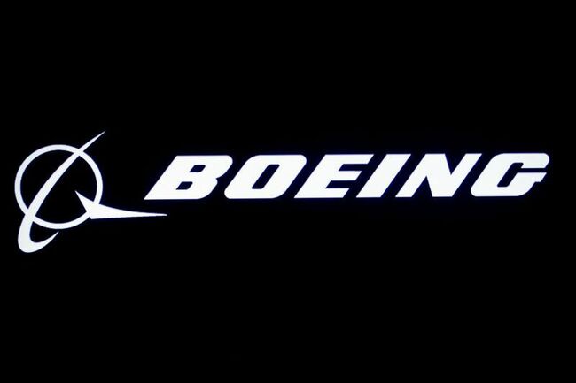 Boeing launches data tool to chart path to net-zero emissions target