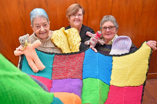 Volunteer knitters helping keep locals warm through winter