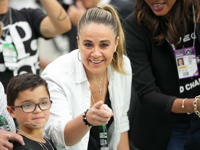 WNBA coach Becky Hammon denies mistreating pregnant player