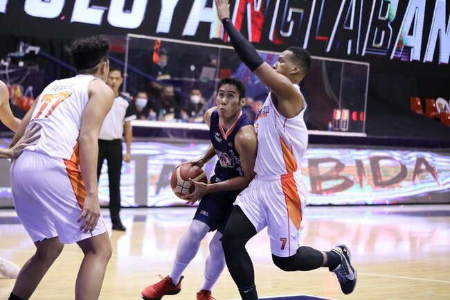 PBA: Mac Belo traded to Rain or Shine; Meralco acquires Norbert Torres