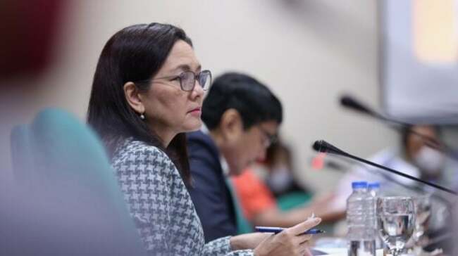 Hontiveros renews call for more sugar importers to reduce local prices