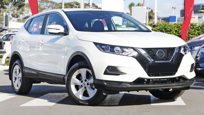 Used 2019 White Nissan QASHQAI ST Wagonfor sale in Christies Beach, SA