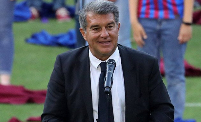 Barcelona reach shirt agreement with Philips