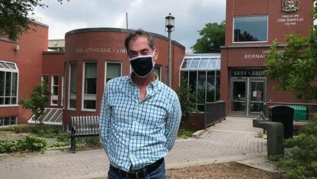 Côte Saint-Luc mayor says anti-vaccine pamphlets distributed in city target Jews