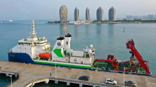 Investigation begins on two ancient shipwrecks in South China Sea