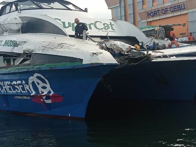 35 injured in collision at Mactan Channel involving fast craft, cargo vessel