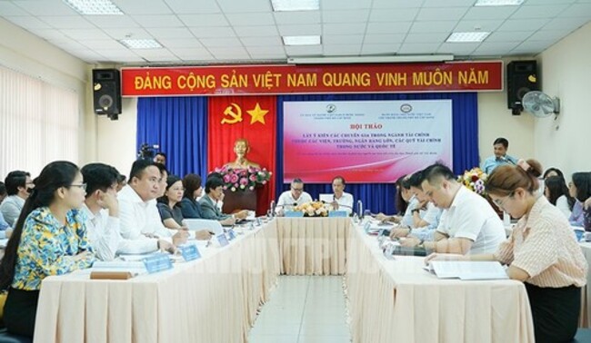 Remittances to HCM City likely to hits 7 billion USD in 2023