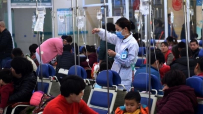 Government to finance medical students for central, western regions' clinics