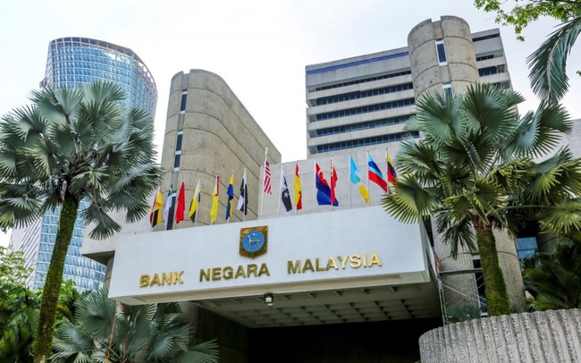 MALAYSIA'S OFFICIAL RESERVE ASSETS AT US$114.42 BLN AS AT END-APRIL 2023