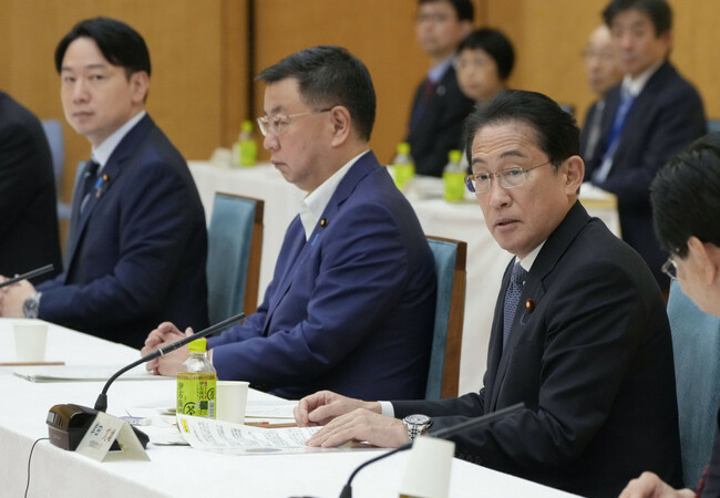 Kishida eyes Japan's child care budget boost of about 3.5 tril. yen