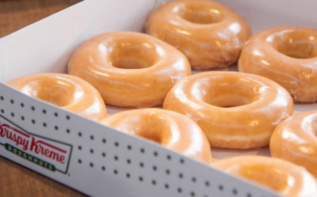 Donut Day PSA: Krispy Kreme is giving away FREE donuts tomorrow!