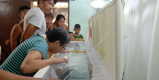 Husband dies hours after hacking wife to death in Tabuelan, Cebu
