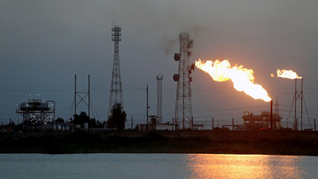 Oil rises on U.S debt bill progress and potential pause in rate hikes