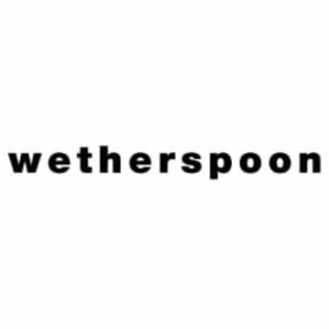 J D Wetherspoon (LON:JDW) Share Price Passes Above 200-Day Moving Average of $567.46