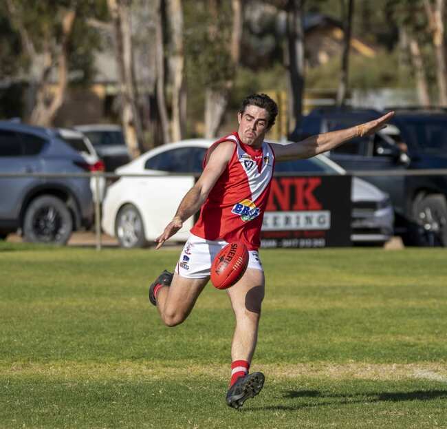 Swans out to silence roaring Lions