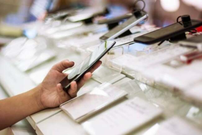 Smartphone sales in PH to stay sluggish for rest of 2023