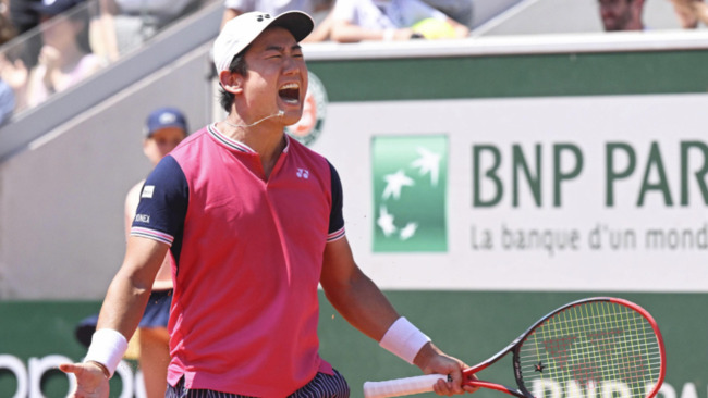 Tennis: Nishioka beats Seyboth Wild to reach French Open last 16