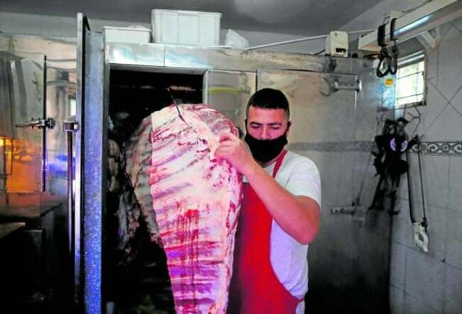 Argentines grilling more steaks despite 109% inflation