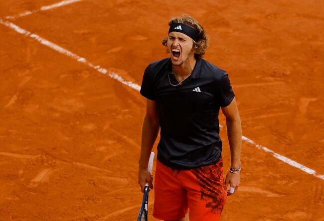 Alexander Zverev says injury woes behind him after return to French Open semis