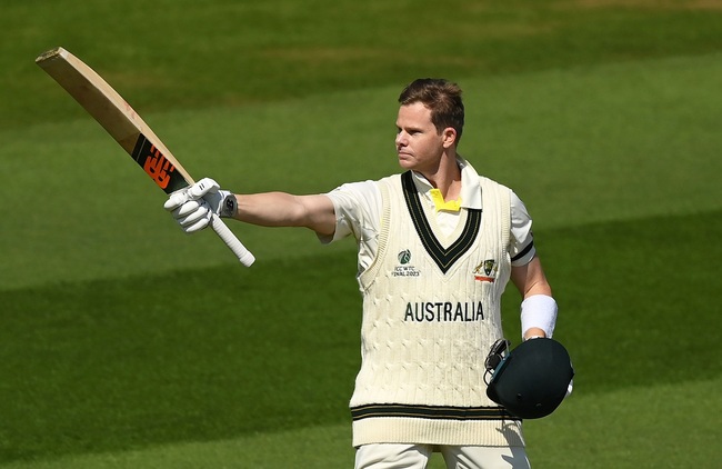 Legend grows as Smith adds to dominance in England
