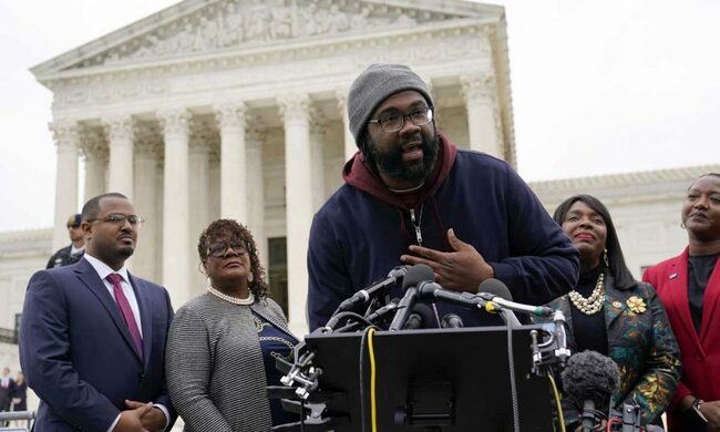 Supreme Court Rules in Favor of Black Alabama Voters in Unexpected Defense of Voting Rights Act