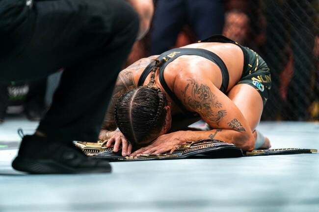 UFC: Amanda Nunes retains bantamweight belt, retires after glittering career