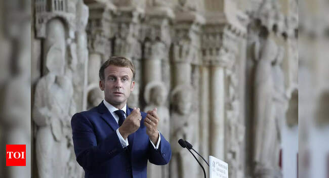 australia: France recalls ambassadors to US, Australia over sub deal