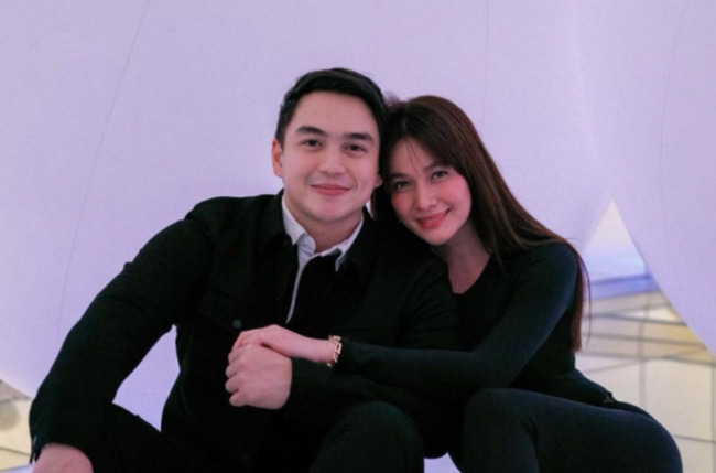 Dominic Roque hints engagement with Bea Alonzo will happen ‘soon'