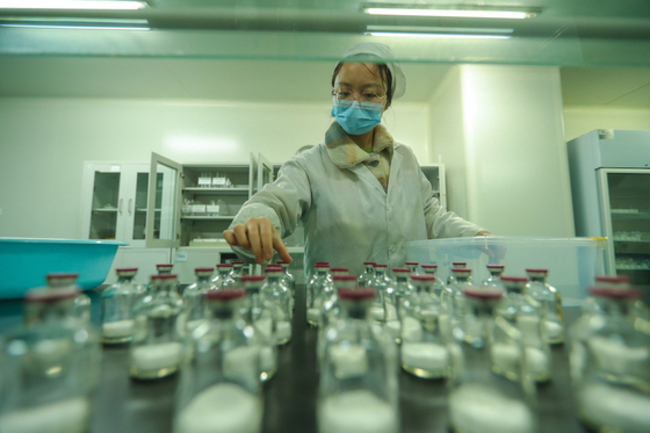 Chinese Drugmakers March Into Africa Seeking New Business Foothold