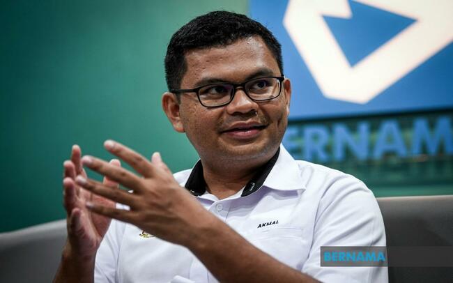 SOLID WASTE MANAGEMENT SKILLS CERTIFICATION PROGRAMME ENHANCES IMAGE OF WORKERS