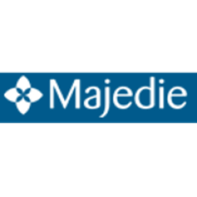 Majedie Investments (LON:MAJE) Stock Crosses Below 200-Day Moving Average of $203.21