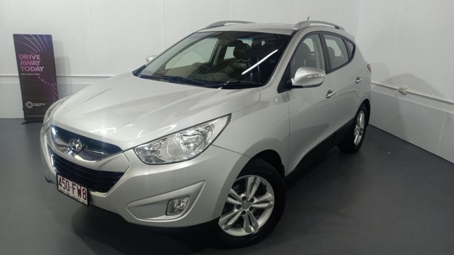 Used 2010 Silver Hyundai ix35 Elite Wagonfor sale in Cairns City, QLD