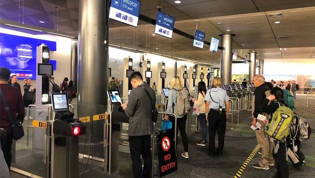 Govt defends skilled migrant category changes