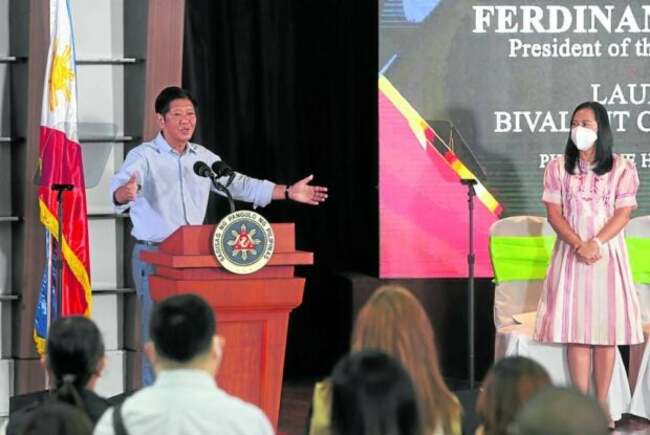 Marcos pushes bivalent COVID-19 shots