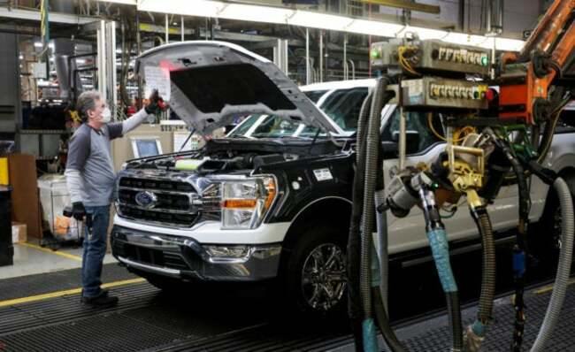 Ford preparing for new round of layoffs for US salaried workers – WSJ