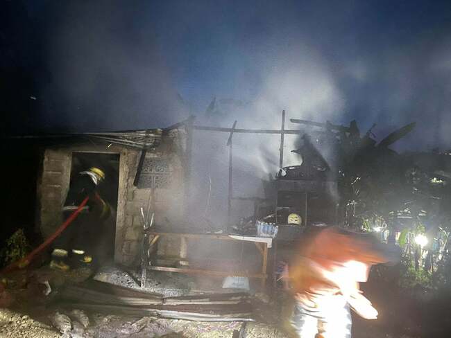 Carcar fire injures 1, razes P100k worth of properties