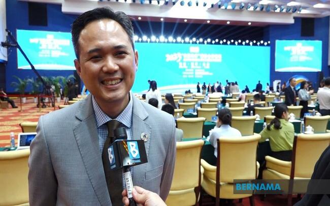MALAYSIAN BUSINESSES, INVESTORS URGED TO GEAR UP FOR OPPORTUNITIES IN CHINA
