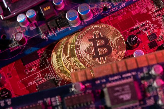 Crypto feeds on AI hype as tech offers new uses for blockchain