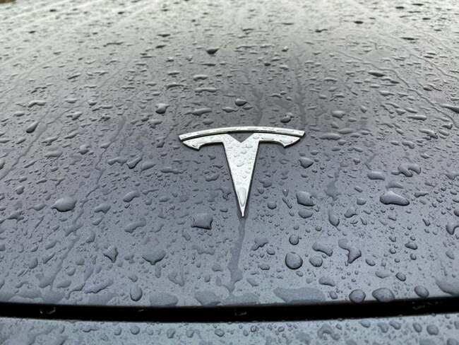 Tesla on Autopilot crashes into stopped truck in Pennsylvania -police
