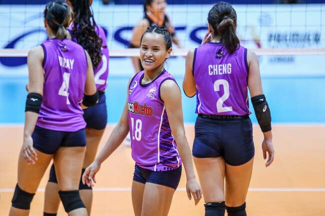 Sisi Rondina back like she never left, makes impact right away for Choco Mucho
