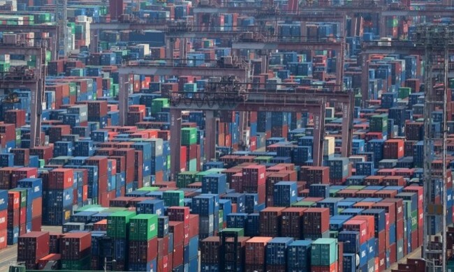 Korea lowers growth outlook to 1.4% on slow recovery