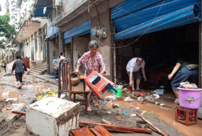 China's Xi demands officials step up flood prevention measures during rain deluge